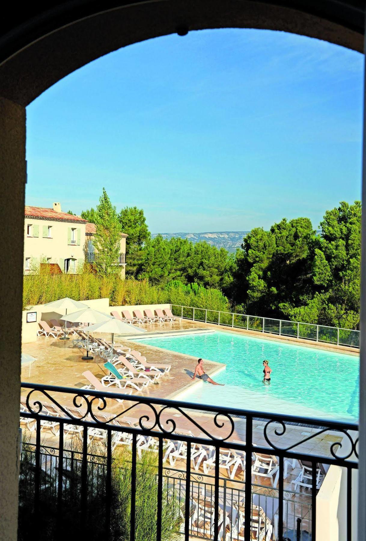 Residence Pierre & Vacances Les Coteaux De Pont-Royal Mallemort Exterior foto